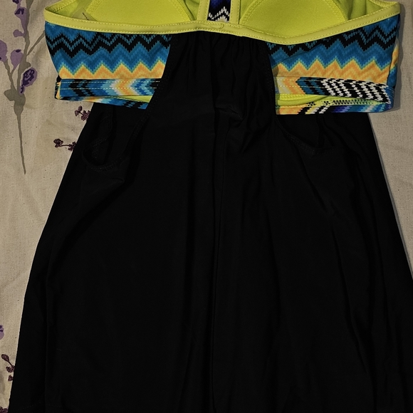 Bathing suit top - Picture 3 of 4